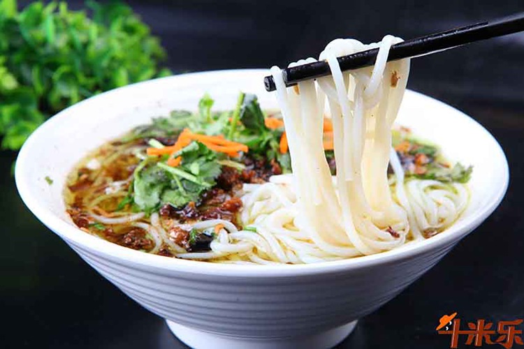 斗米乐中式快餐加盟前景 ---众化集团_凤凰厦门